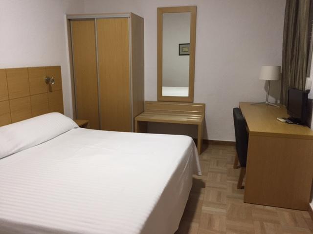 Hotel Sacratif Торренуева Екстер'єр фото